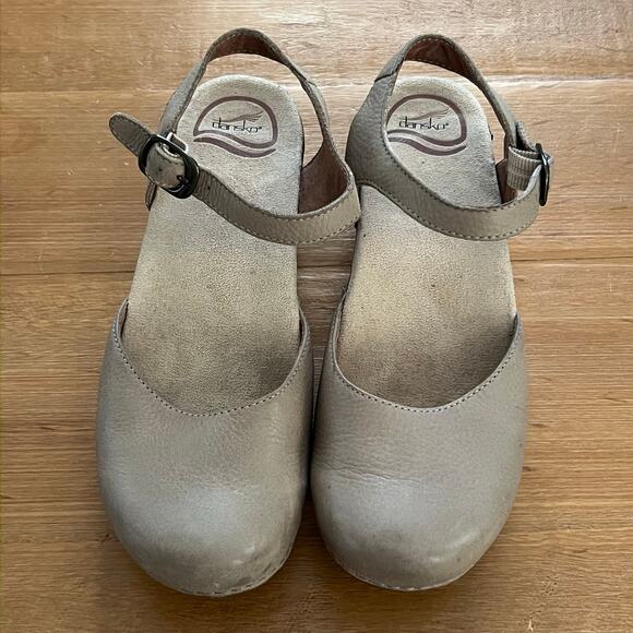 Dansko Women’s Leather Ankle Strap Clogs Size 37 Beige Tan Closed Toe Mary Jane - Picture 3 of 8
